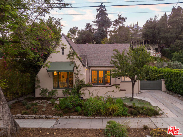1117 N Avenue 64, Los Angeles CA: https://media.crmls.org/mediaz/e03c9925-f63b-4bb3-90b9-4b3daf5bb4aa.jpg