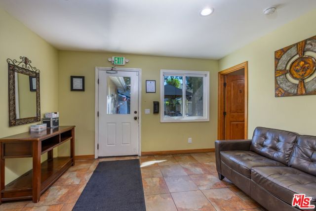 6956 Bertrand Avenue, Reseda CA: https://media.crmls.org/mediaz/e03d371f-291f-44d5-982a-44f5446f71e6.jpg