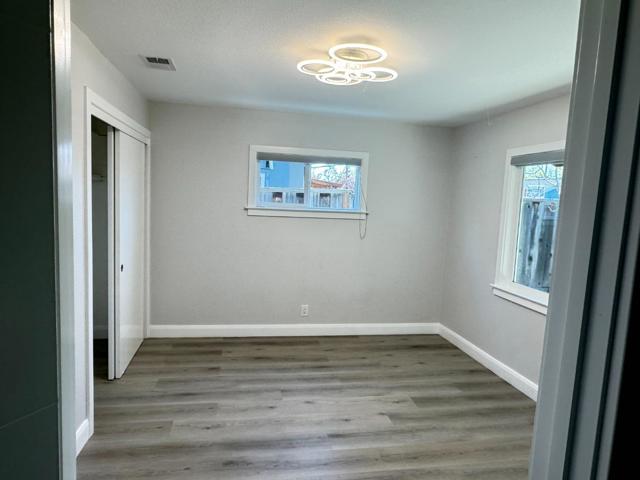 Image 13 of 25 For 5593 Cornell Drive