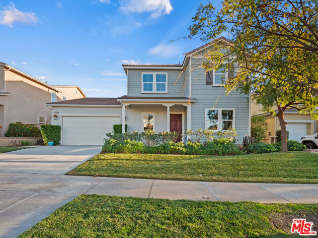 26420 Township Street, Santa Clarita CA: https://media.crmls.org/mediaz/e03fa85d-77b2-44f9-9c60-289f175a0d28.jpg