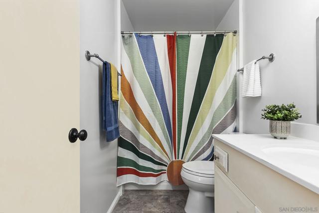5015 Cape May Ave, San Diego CA: https://media.crmls.org/mediaz/e03fb7b2-2918-4241-932a-b73d581478fa.jpg