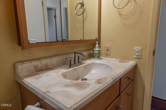 MLS #V1-33353 image #10