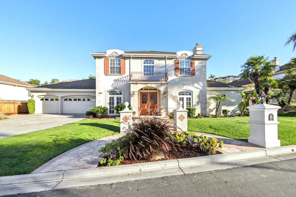 5678 Algonquin Way