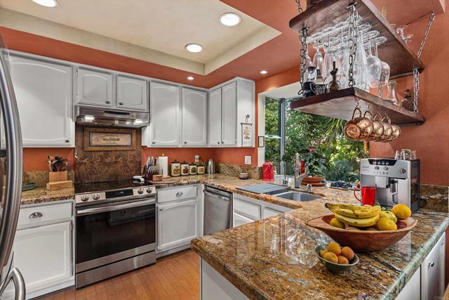 Detail Gallery Image 23 of 68 For 7212 Canyon Hill Way, San Diego,  CA 92126 - 4 Beds | 3 Baths