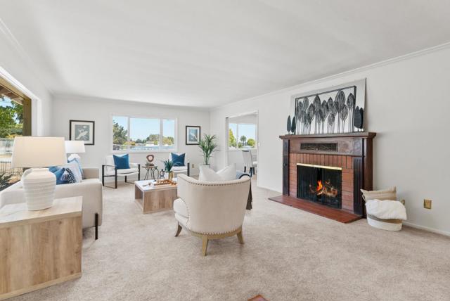 656 Prospect, Santa Cruz CA: https://media.crmls.org/mediaz/e041424d-ae7b-4943-affa-75c27ab2241d.jpg