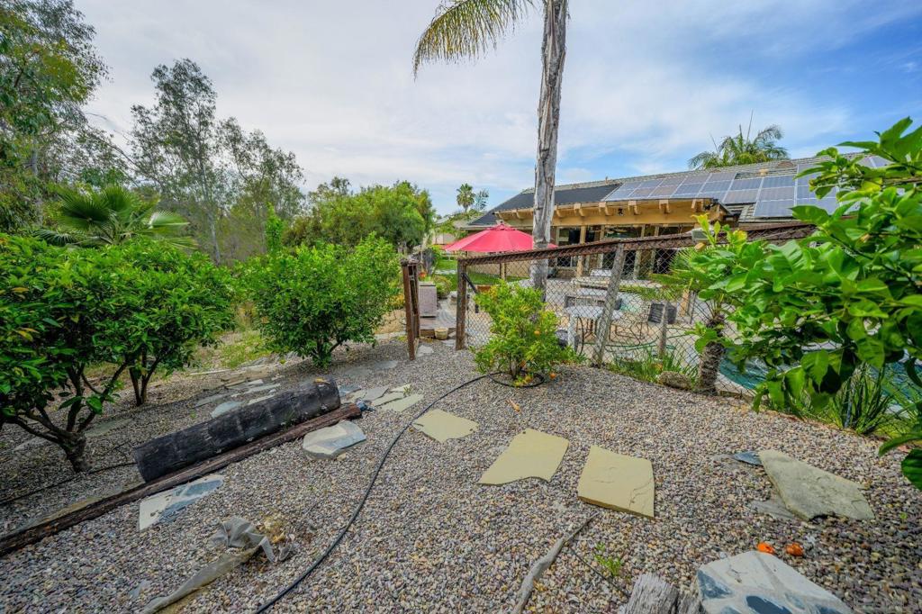 2889 Camden Dr - photo 16