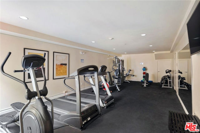 118 S Clark Drive, West Hollywood CA: https://media.crmls.org/mediaz/e04332cd-9f7c-41fd-8b49-98da768736d7.jpg