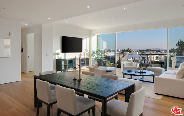 8899 Beverly Boulevard, Los Angeles CA: https://media.crmls.org/mediaz/e0437567-8472-4ffd-a07d-627d2585bbf3.jpg