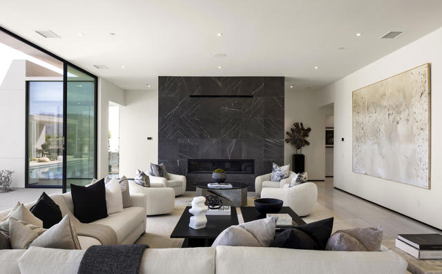17 Via Linea, Rancho Mirage, CA 92270