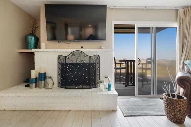 1502 Seacoast Drive, Imperial Beach CA: https://media.crmls.org/mediaz/e0458943-447c-4302-abb4-f34800f2a8ab.jpg