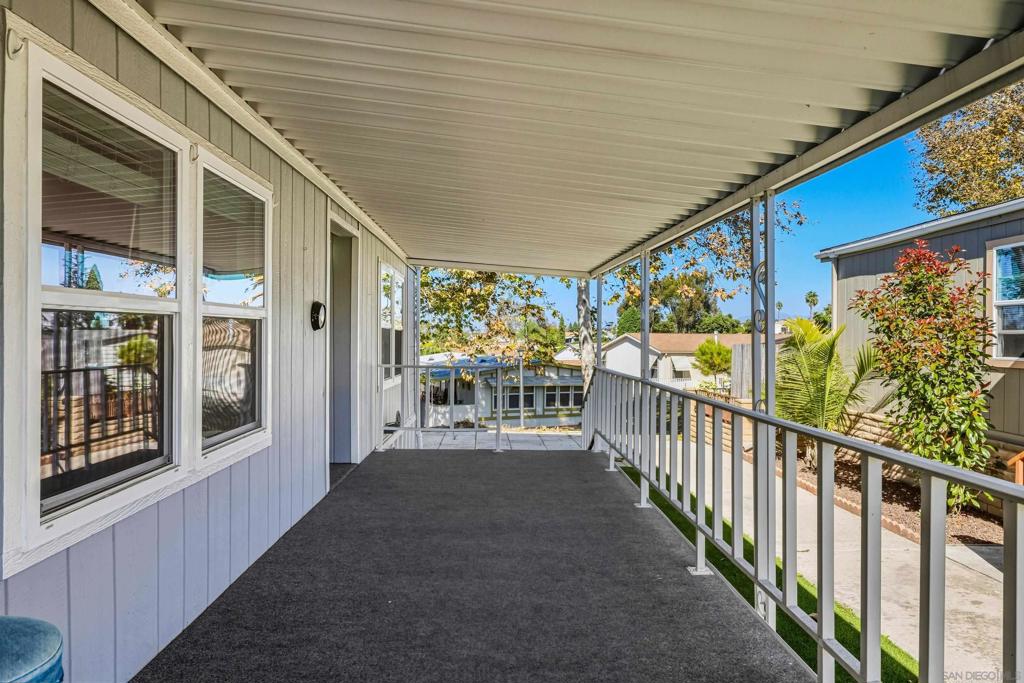 MLS #250042584SD image #10