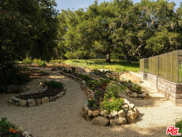 650 San Ysidro Road, Santa Barbara CA: https://media.crmls.org/mediaz/e045aa19-36d5-4bea-b214-531ba3014635.jpg