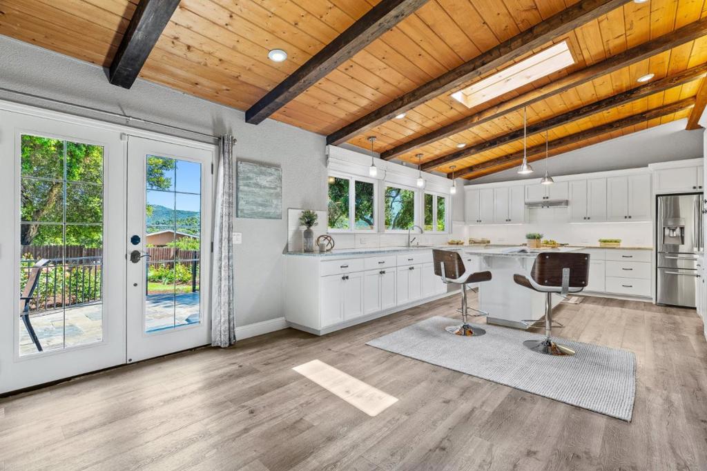 75 Poppy Road