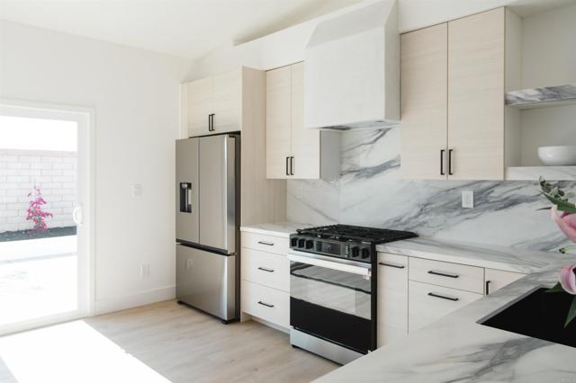 183 Plumosa Street, Oceanside CA: https://media.crmls.org/mediaz/e046ca8c-d3d8-432f-a469-24c8e4f5bf02.jpg