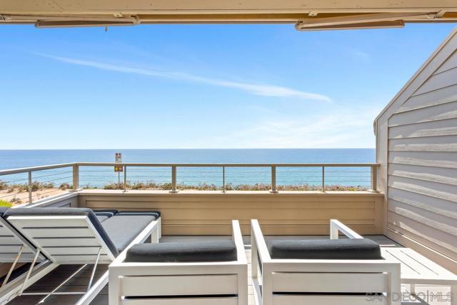 270 Surfview Ct, Del Mar CA: https://media.crmls.org/mediaz/e0470b26-d012-4a6e-a954-ae8748e8f996.jpg