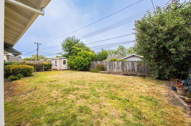 914 Junipero Way, Salinas CA: https://media.crmls.org/mediaz/e04715a2-253f-455b-9e11-d25a5f611579.jpg