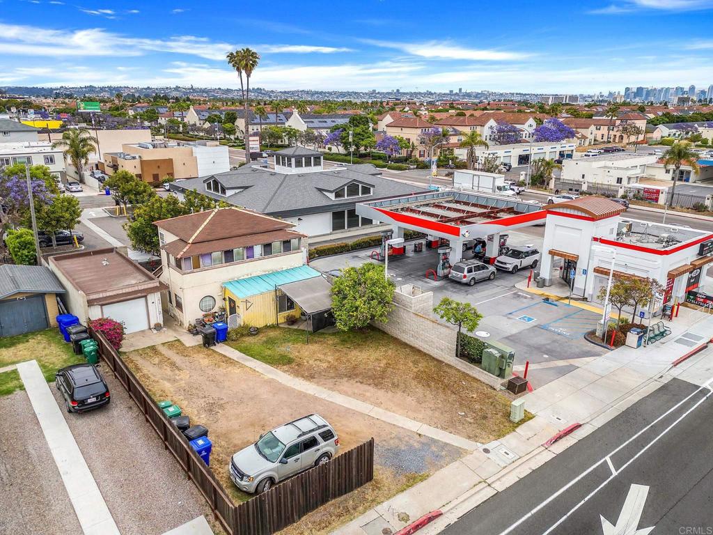20 Nimitz Boulevard