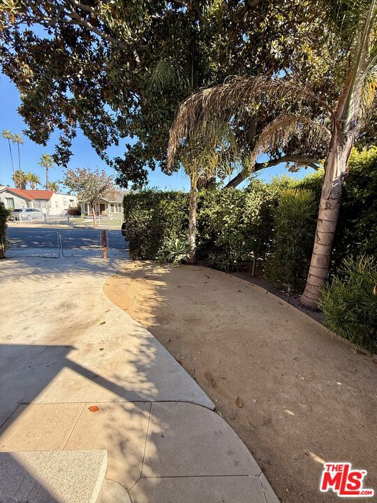 MLS #25616791 image #20