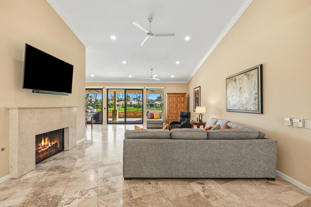 MLS #219138381DA image #29