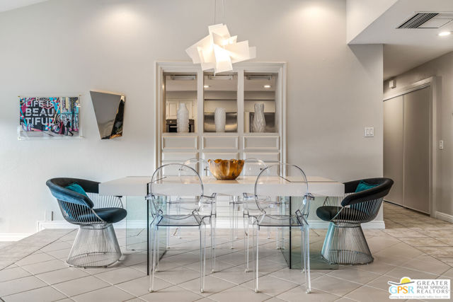 5365 E Cherry Hills Drive, Palm Springs CA: https://media.crmls.org/mediaz/e0484954-9767-421e-a5d2-5ad20e837408.jpg