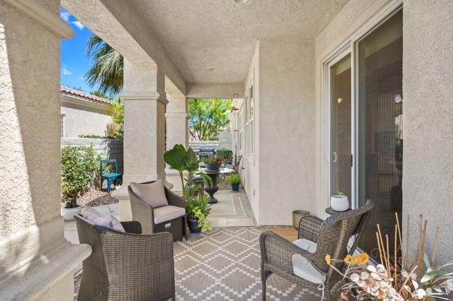 Image 23 of 50 For 80901 Via Puerta Azul