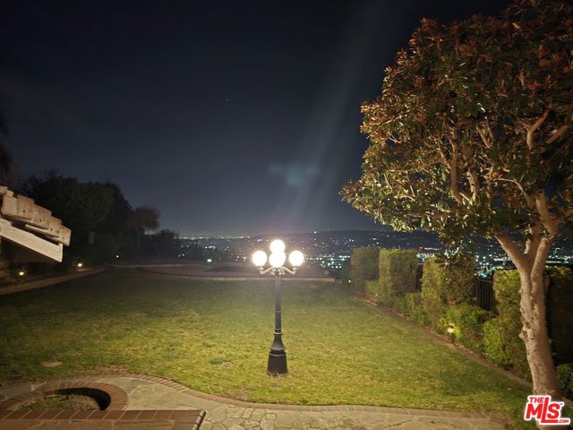 1995 Peaceful Hills Rd, Diamond Bar CA: https://media.crmls.org/mediaz/e04a668e-6f4a-4c37-bed6-2f4df423d22d.jpg