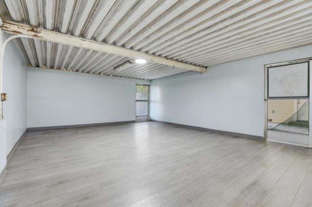 790 Shore Road, Hollister CA: https://media.crmls.org/mediaz/e04a9fa2-7816-43e0-a2fc-531365e6ecd0.jpg