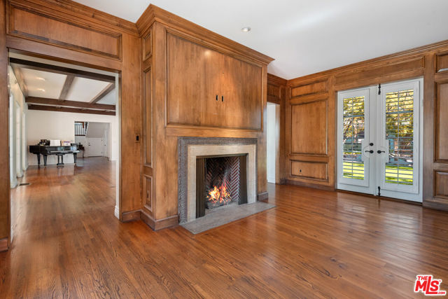 Image 4 of 17 For 401 Las Palmas Avenue