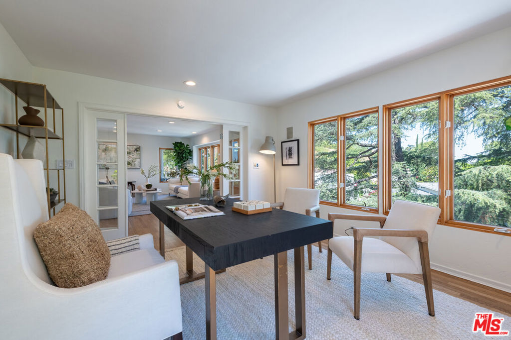 MLS #25543687 img 13