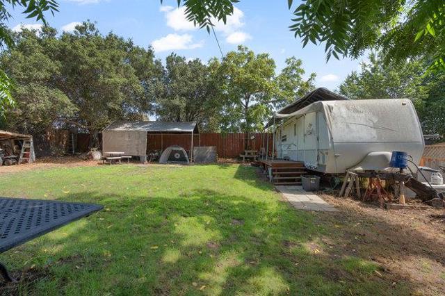 22 Heiner Road, Watsonville CA: https://media.crmls.org/mediaz/e04baa08-366c-45e5-9ab4-bad18fcb070e.jpg
