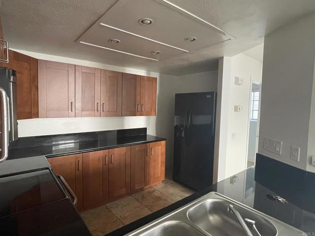 Detail Gallery Image 7 of 14 For 740 Eastshore Ter #89,  Chula Vista,  CA 91913 - 1 Beds | 1/1 Baths