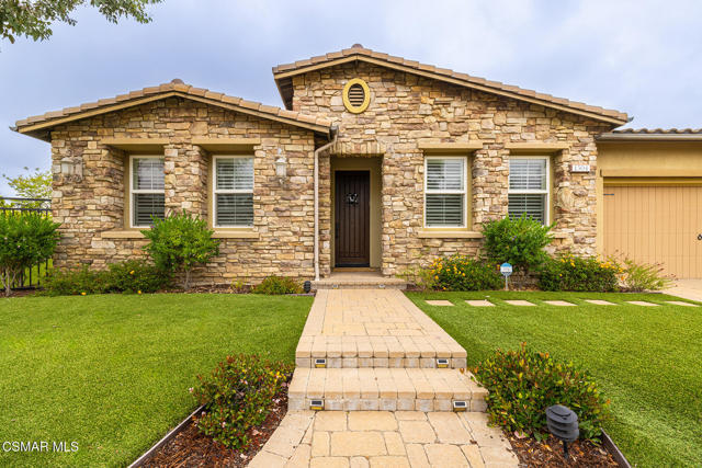 1504 Arroyo View Street, Newbury Park CA: https://media.crmls.org/mediaz/e04c9f72-be35-4059-aef6-26d5f77641bb.jpg