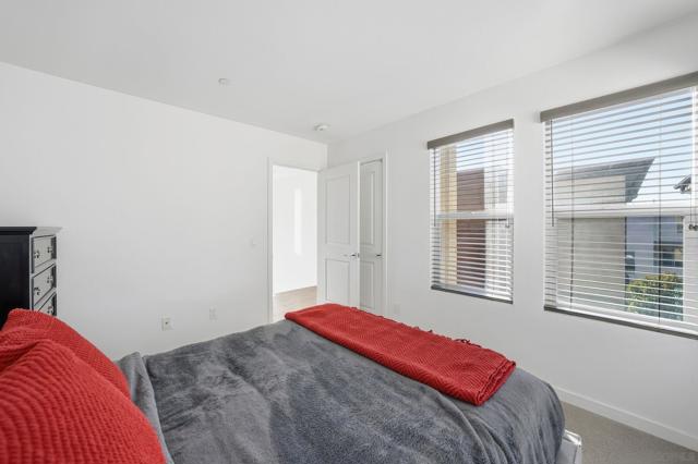 8337 Summit way, San Diego CA: https://media.crmls.org/mediaz/e04ce154-5a1a-46e6-9d0f-e36f341f939b.jpg