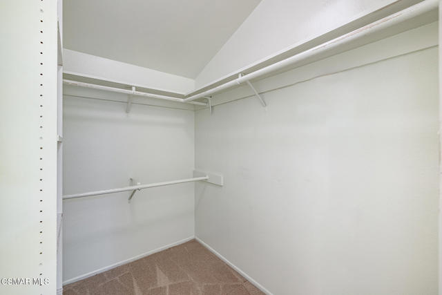 2255 Mcdonald Street, Simi Valley CA: https://media.crmls.org/mediaz/e04d996e-450b-49fa-bd36-5b522f065c72.jpg