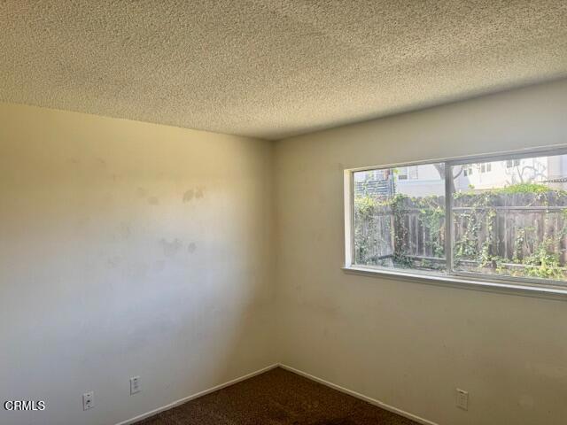 Detail Gallery Image 9 of 20 For 451 Redwood St, Oxnard,  CA 93033 - 3 Beds | 2 Baths