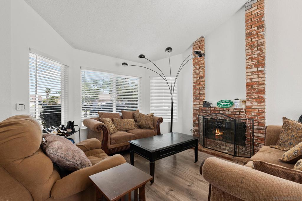 MLS #250024356SD img 26