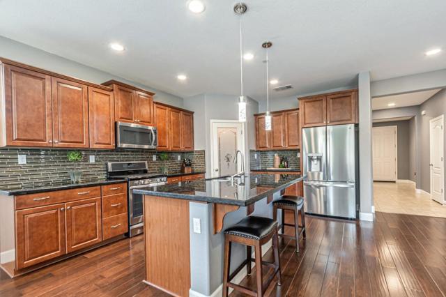 1798 Rosemary Drive, Gilroy CA: https://media.crmls.org/mediaz/e0505ac4-a92b-480a-8af8-f66eb0c52fc0.jpg