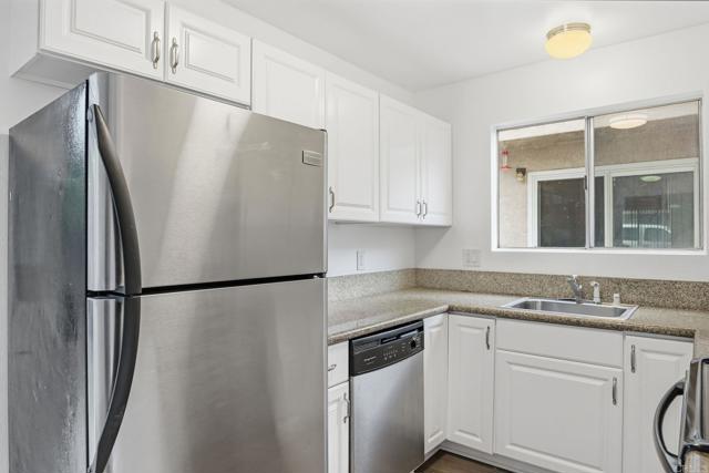 1241 1/2 Hollister Street, San Diego CA: https://media.crmls.org/mediaz/e0525fb8-5e41-43e0-b2f0-d91eb34c2421.jpg