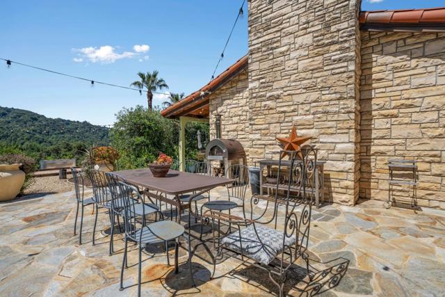 15315 Kennedy Road, Los Gatos CA: https://media.crmls.org/mediaz/e056ac83-65fd-46bd-893d-aa6ab62b47d0.jpg