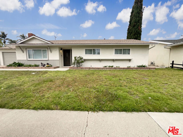 495 N Wendy Drive, Newbury Park CA: https://media.crmls.org/mediaz/e056dd83-b372-4fe9-aae7-6f0ba41ad740.jpg