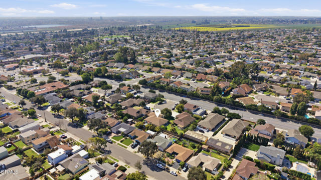 Image 52 of 58 For 9417 Petit Court