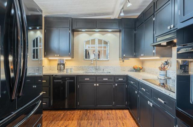 3093 Salinas Avenue, Marina CA: https://media.crmls.org/mediaz/e057b51c-ef92-4aa1-81eb-dd334931c1f2.jpg