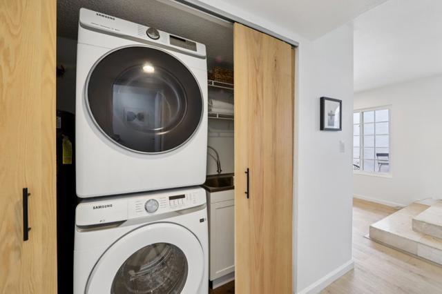 854 Erickson Lane, Foster City CA: https://media.crmls.org/mediaz/e058bdce-958f-4e44-a50e-42f809fb0a11.jpg