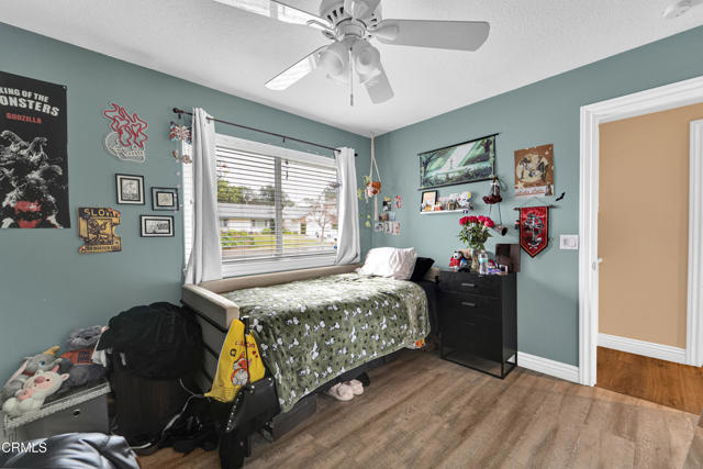 Detail Gallery Image 24 of 28 For 219 Castilian Ave, Newbury Park,  CA 91320 - 4 Beds | 2/1 Baths