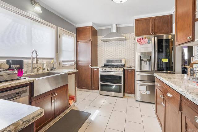 1137 S Pine Street, Escondido CA: https://media.crmls.org/mediaz/e0592714-4f62-4e8d-9412-75d79115a1aa.jpg