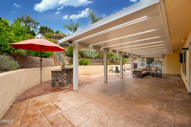 7017 Sonora Court, Ventura CA: https://media.crmls.org/mediaz/e05a2e77-4419-443a-9b3c-66e0f96362c0.jpg