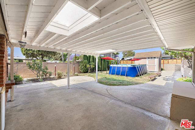 720 Maertin Lane, Fullerton CA: https://media.crmls.org/mediaz/e05c0b59-d236-4237-a335-545358e4e4b0.jpg