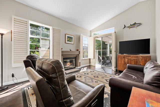 Detail Gallery Image 5 of 22 For 11738 Monte View Ct, El Cajon,  CA 92019 - 3 Beds | 2 Baths