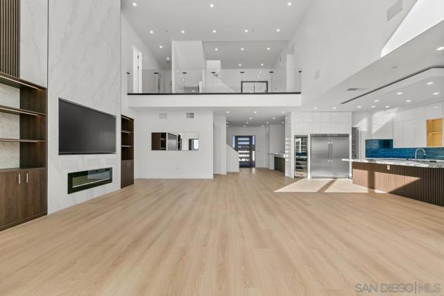 41955 Altanos Road, Temecula CA: https://media.crmls.org/mediaz/e05e7aa4-8281-4419-a07a-408df493eed5.jpg