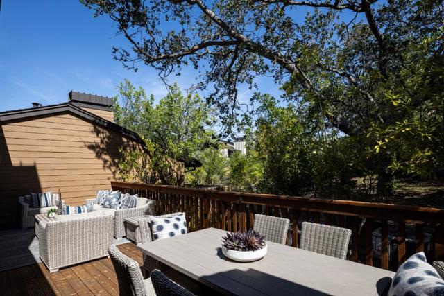 2 Hallmark Circle, Menlo Park CA: https://media.crmls.org/mediaz/e05faa67-3e6d-4b3c-88c3-2358120fb351.jpg